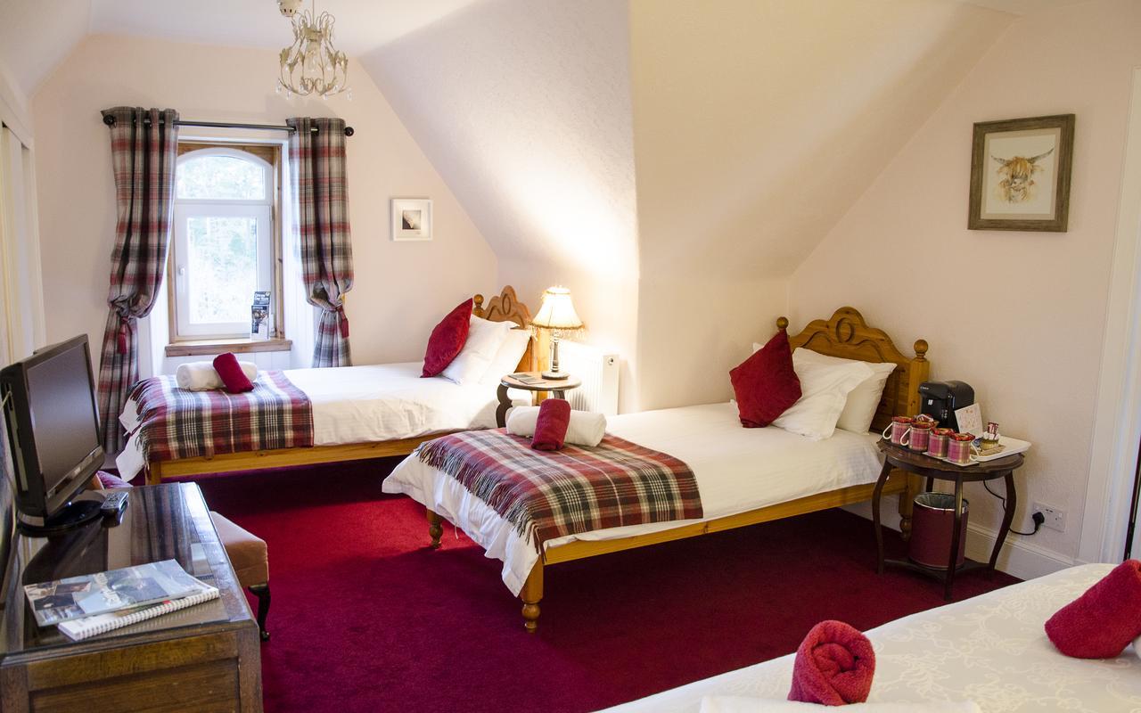 Rossmor Bed & Breakfast Grantown-on-Spey Exteriör bild