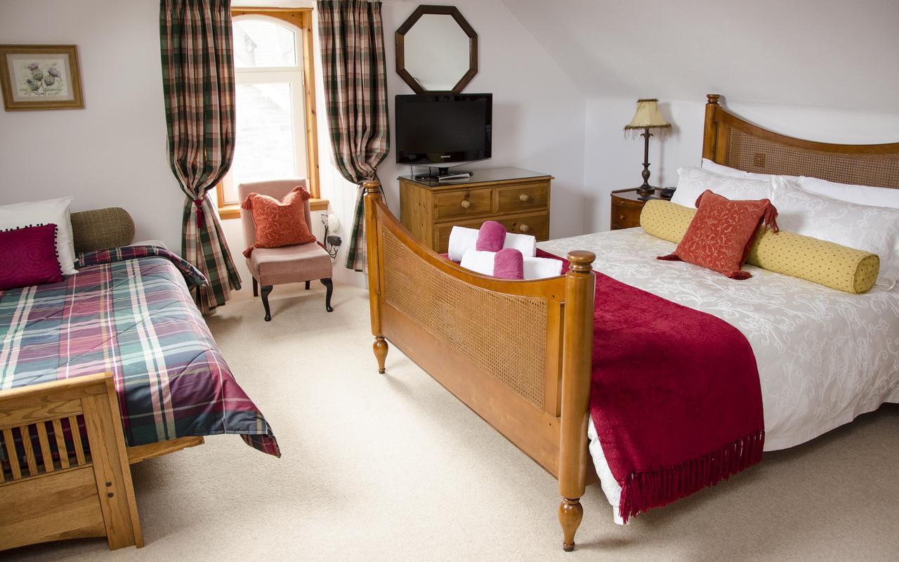 Rossmor Bed & Breakfast Grantown-on-Spey Exteriör bild