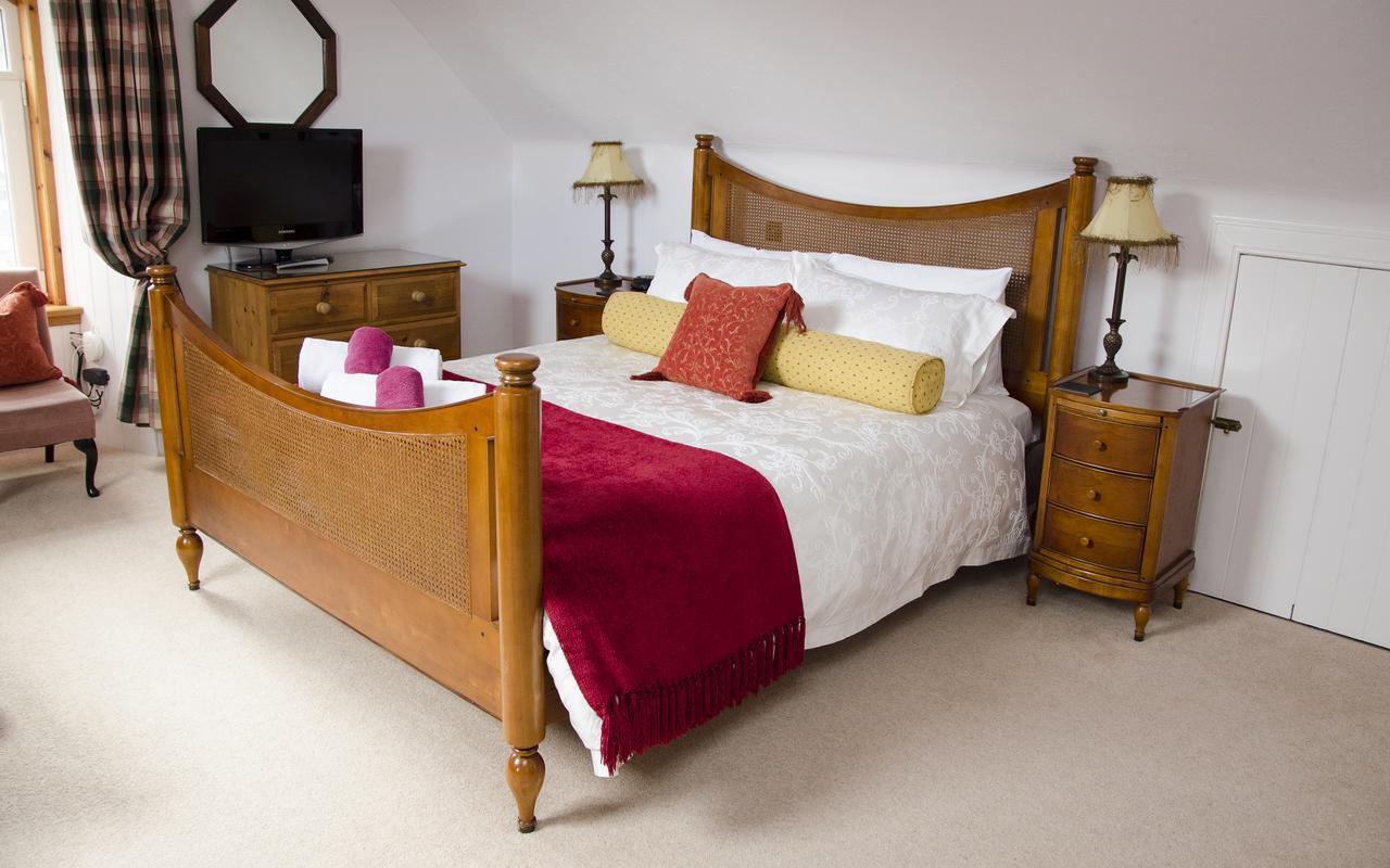 Rossmor Bed & Breakfast Grantown-on-Spey Exteriör bild