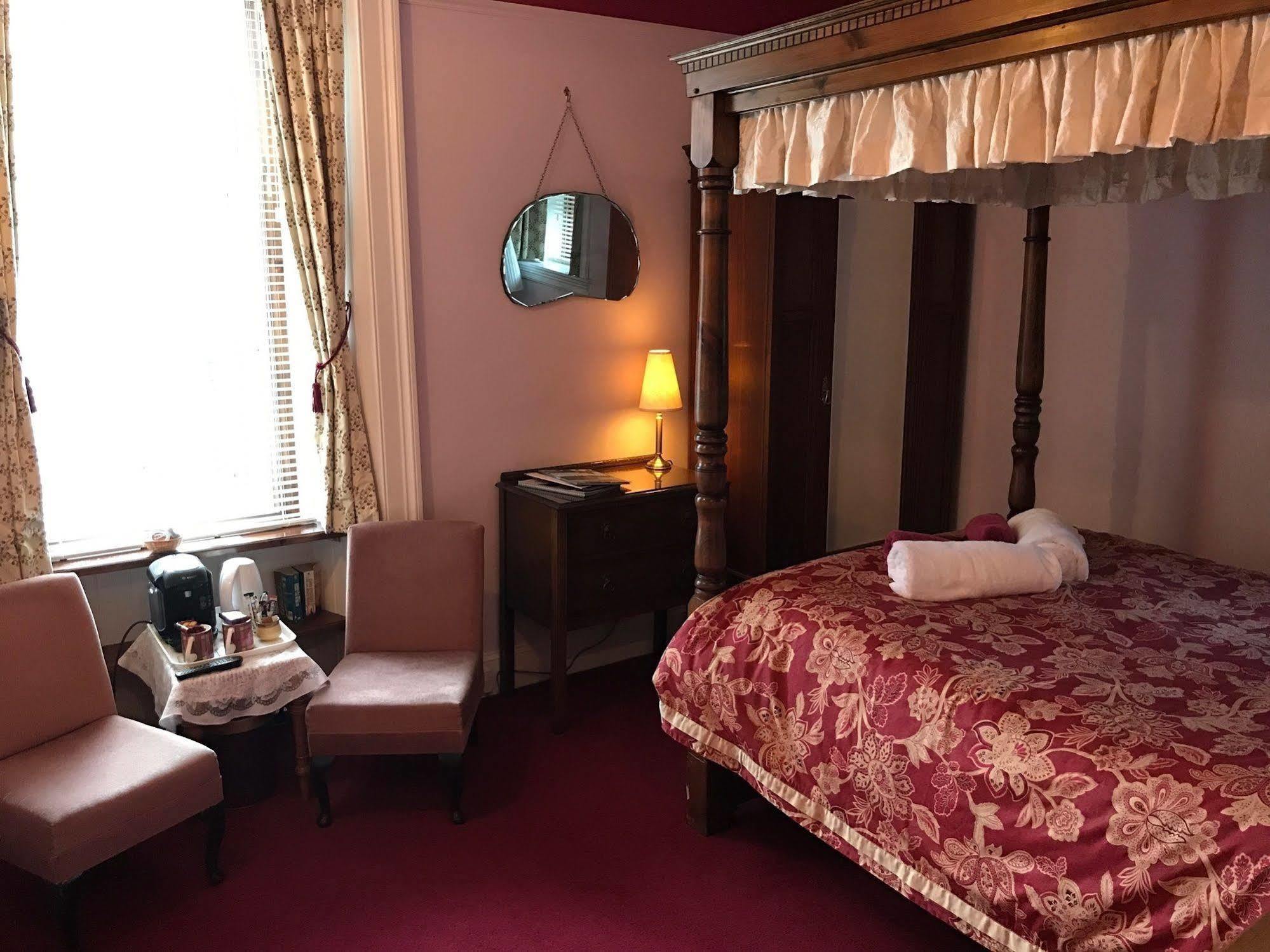 Rossmor Bed & Breakfast Grantown-on-Spey Exteriör bild